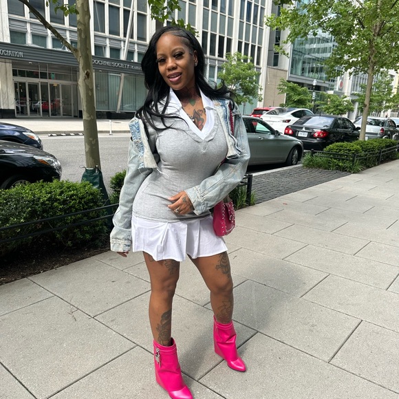 Real AUTHENTIC GIVENCHY BOOTS SIZE 40(us 10)I wear a us 8 in women run small - Picture 8 of 11